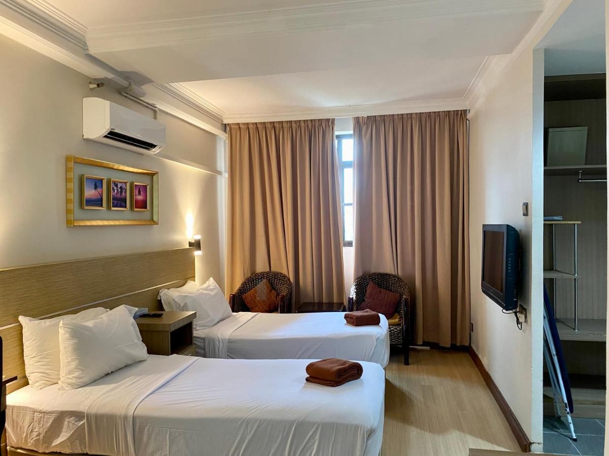 Sumai Hotel Apartment Kuala Terengganu Esterno foto