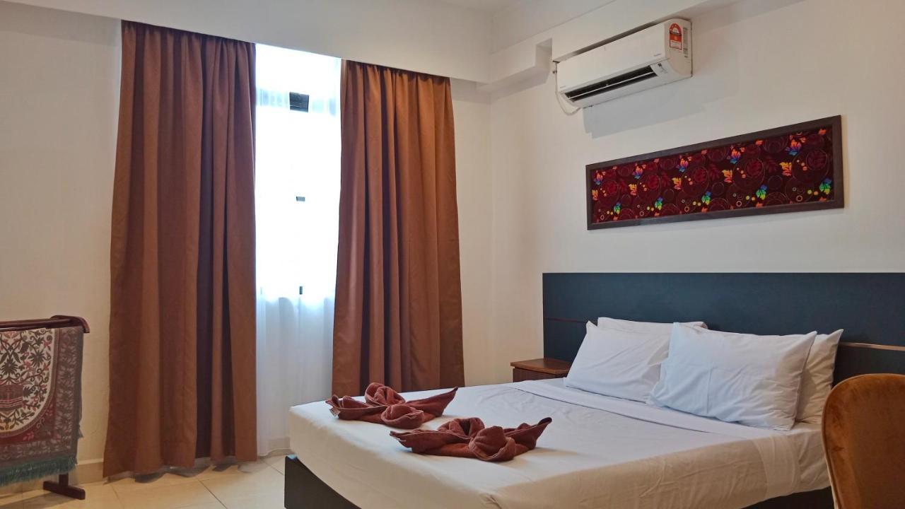 Sumai Hotel Apartment Kuala Terengganu Esterno foto