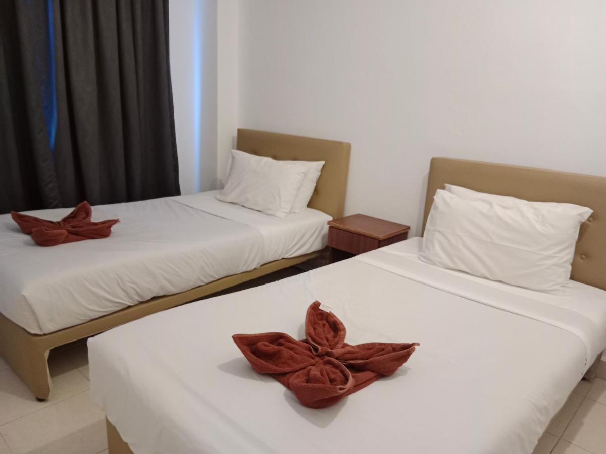 Sumai Hotel Apartment Kuala Terengganu Esterno foto