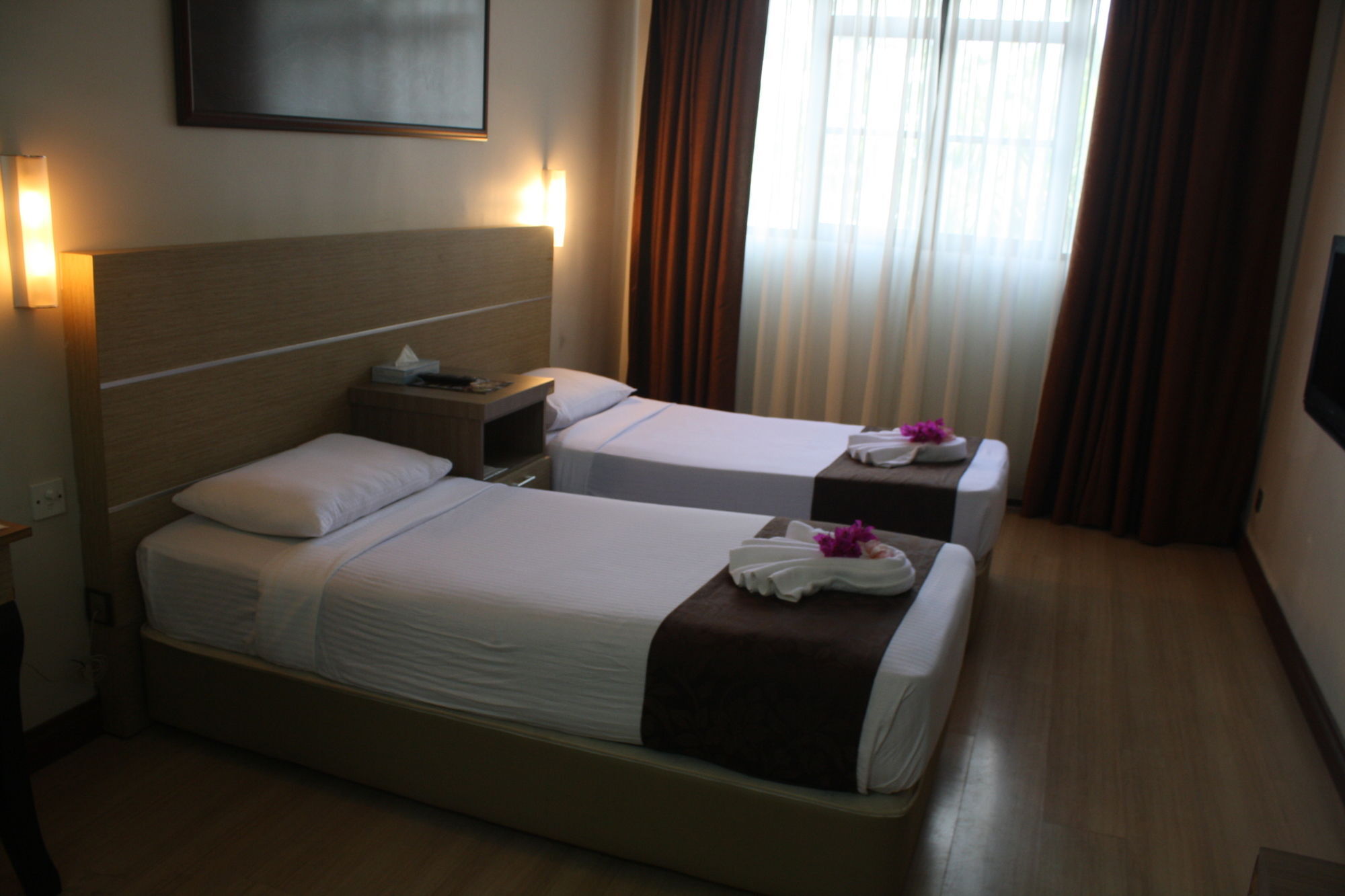 Sumai Hotel Apartment Kuala Terengganu Esterno foto