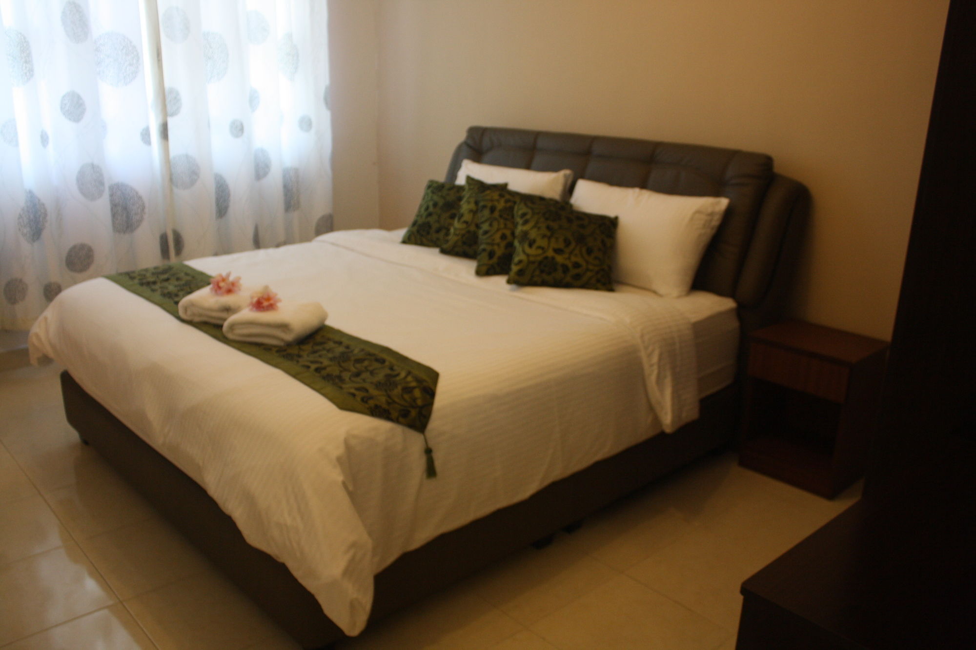 Sumai Hotel Apartment Kuala Terengganu Esterno foto